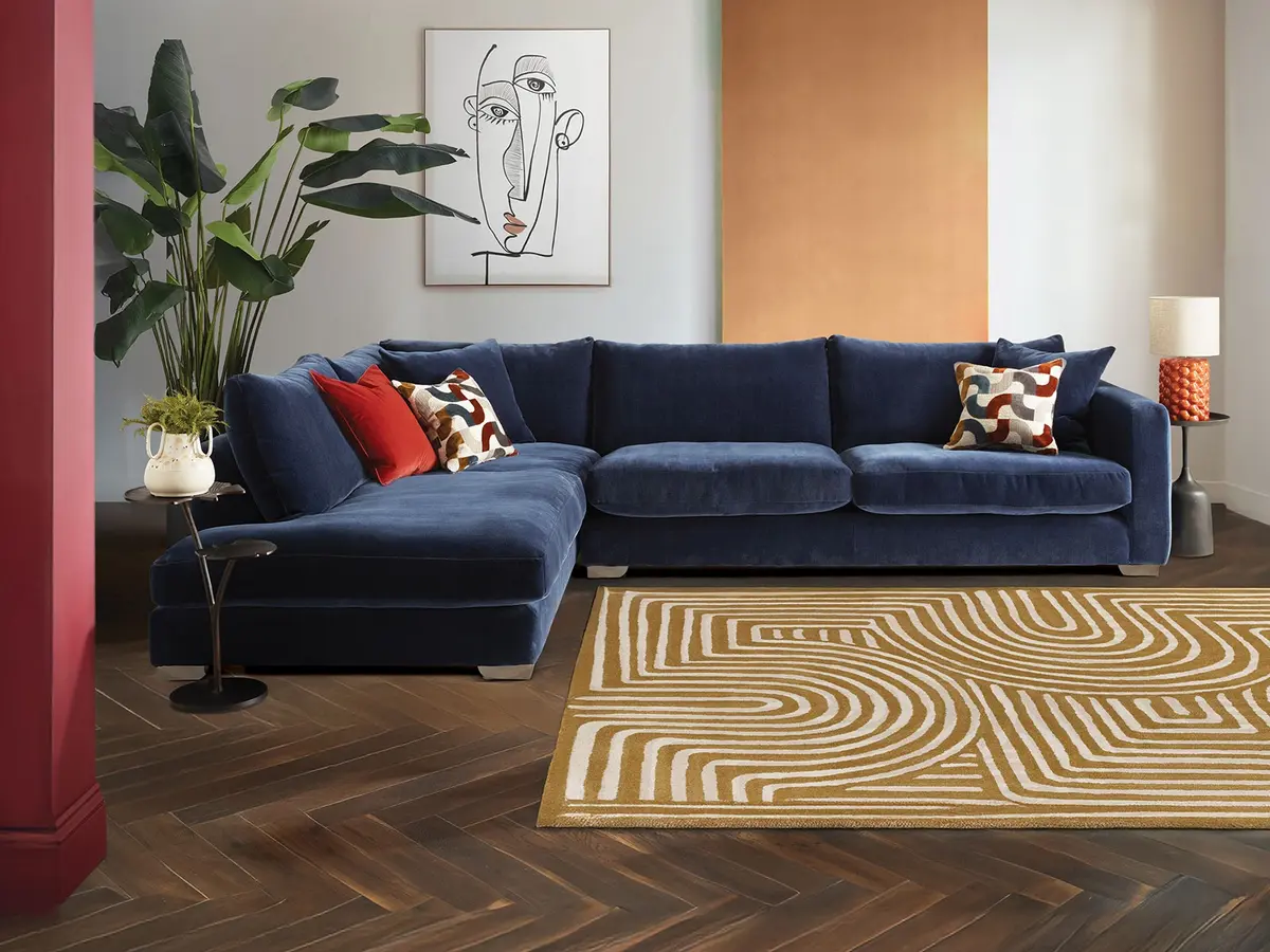 Large Corner Group - Right Hand Facing